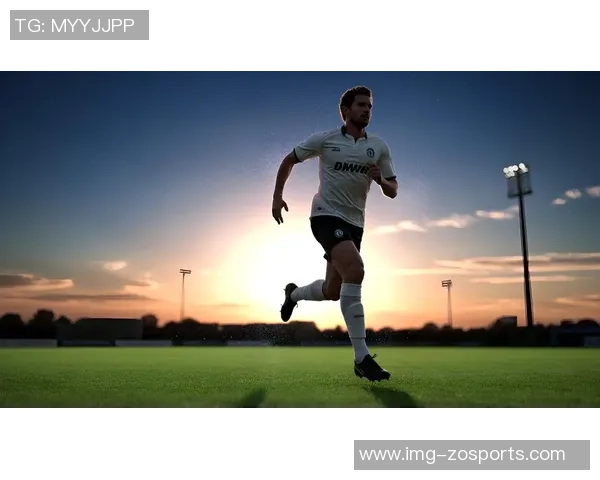 激情四溢的绿茵场上足球比赛的精彩瞬间与动人故事